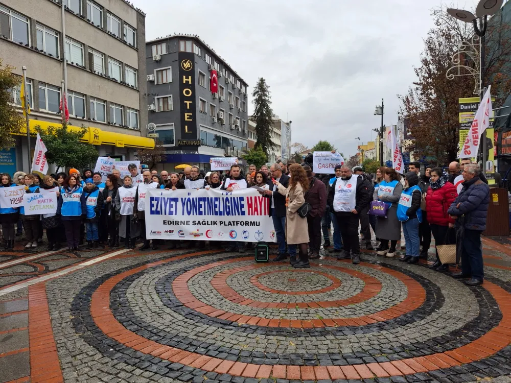 EZİYET YÖNETMELİKLERİ DEĞİL, SAĞLIĞA BAKAN İSTİYORUZ!