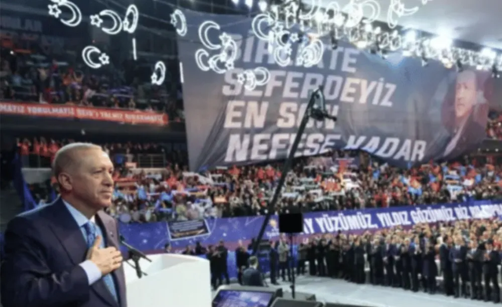 AK PARTİ 8. OLAĞAN KONGRESİ GERÇEKLEŞTİ 