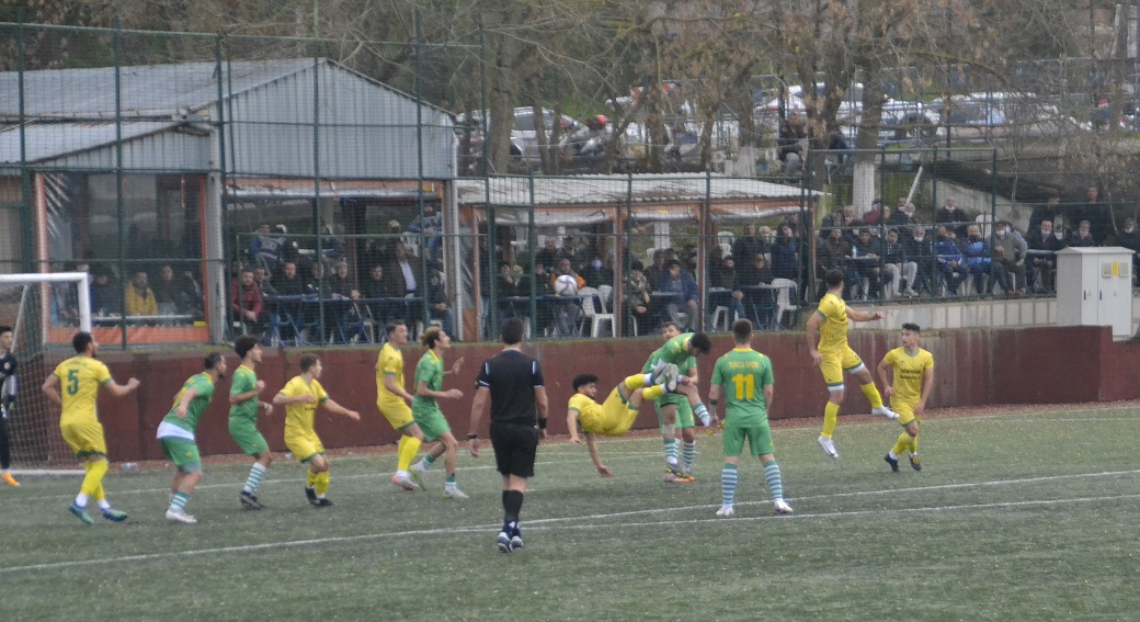 BAL'DA EDİRNE DERBİSİ BERABERLİKLE SONUÇLANDI 