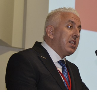 ALİ ŞAHİN GÜVEN TAZELEDİ 