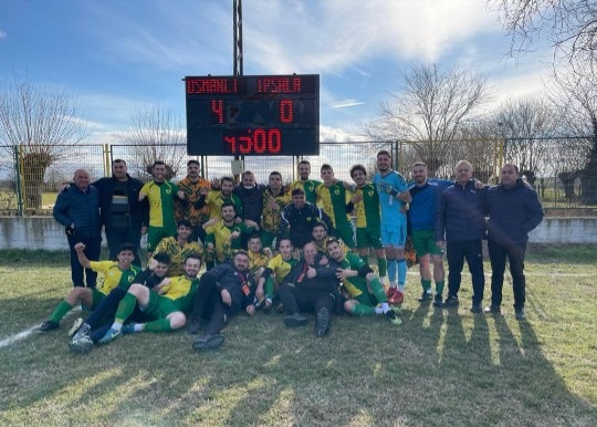 SAL'DA İKİNCİ YARI FARKLI BAŞLADI