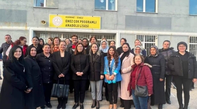 FATMA AKSAL,AK PARTİ İLÇE İSTİŞARE TOPLANTILARINI OKULLARDA NASIL YAPIYOR? 