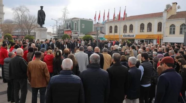 CHP’NİN ADAYI İKİNCİ KEZ SAHAYA İNDİ 