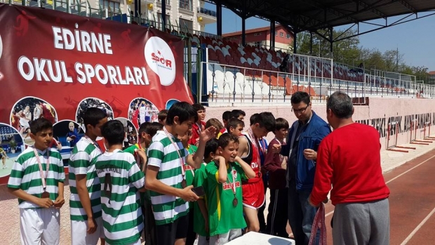 PUANLI ATLETİZM YARIŞLARI BİTTİ