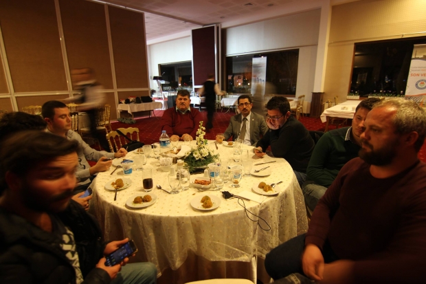 MEMUR SEN YEREL BASINLA BİR ARAYA GELDİ…