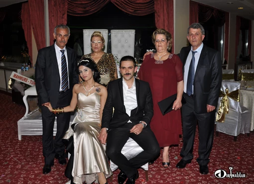 ACAR VE KARABIYIK AİLELERİNİN MUTLU GÜNÜ
