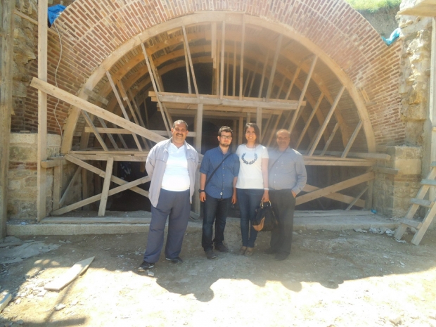 BİZ BİRBİRİMİZİ SEVİYİZ BE YA!!