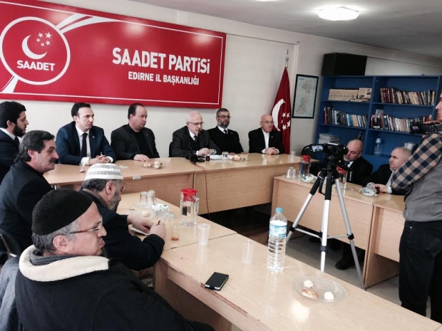 SAADET PARTİSİ “HALKLA KUCAKLAŞMA” PROGRAMI İLE YOLLARDA