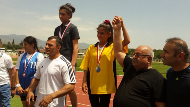 İŞİTME ENGELLİLER OKULU ÖĞRENCİLERİMİZ TÜRKİYE 5. OLDULAR