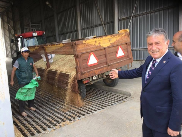 EMİR; “TMO AÇIK, BUĞDAYI ALANDA MEMNUN SATANDA MEMNUN”