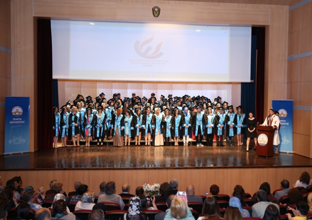 ŞEHİT RESSAM HASAN RIZA GÜZEL SANATLAR MESLEK YÜKSEK OKULU MEZUNİYET TÖRENİ