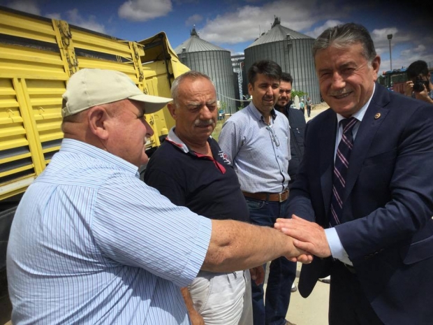 EMİR; “TMO AÇIK, BUĞDAYI ALANDA MEMNUN SATANDA MEMNUN”