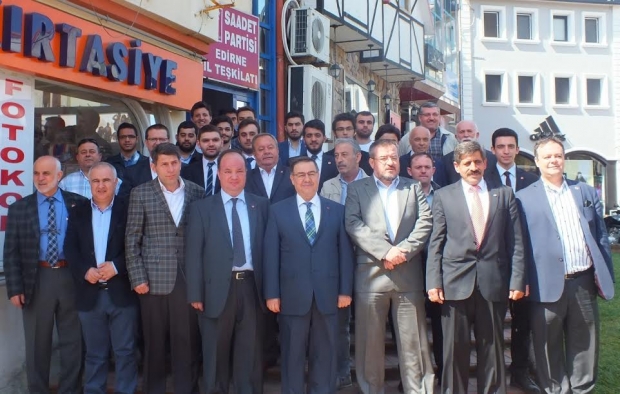 SAADET PARTİSİ ADAYLARINI TANITTI